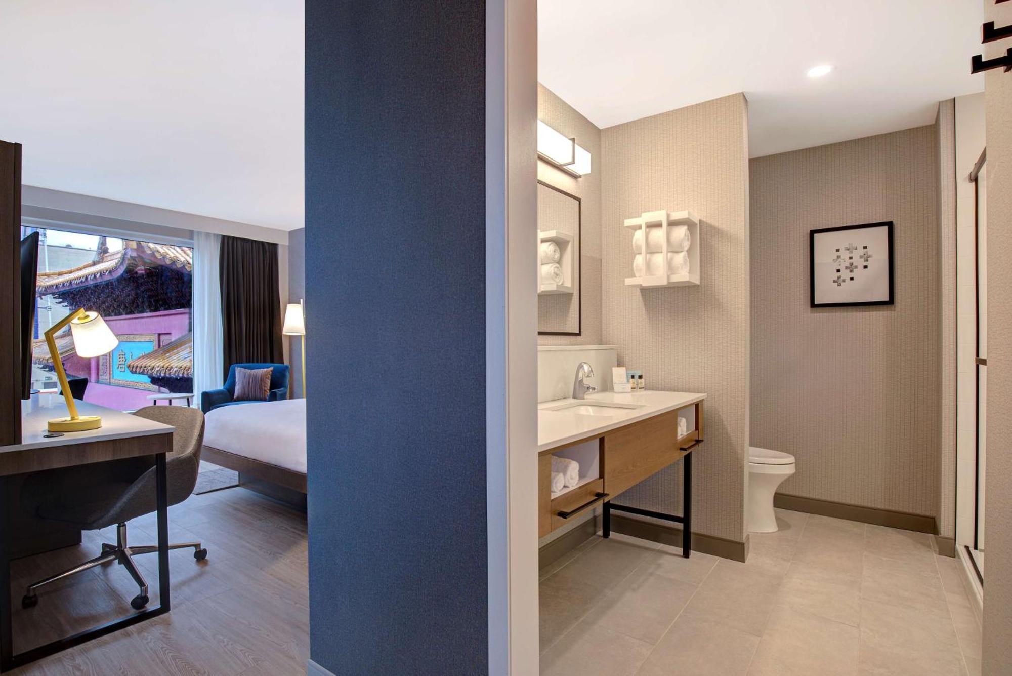 King Room Kitchenette City View